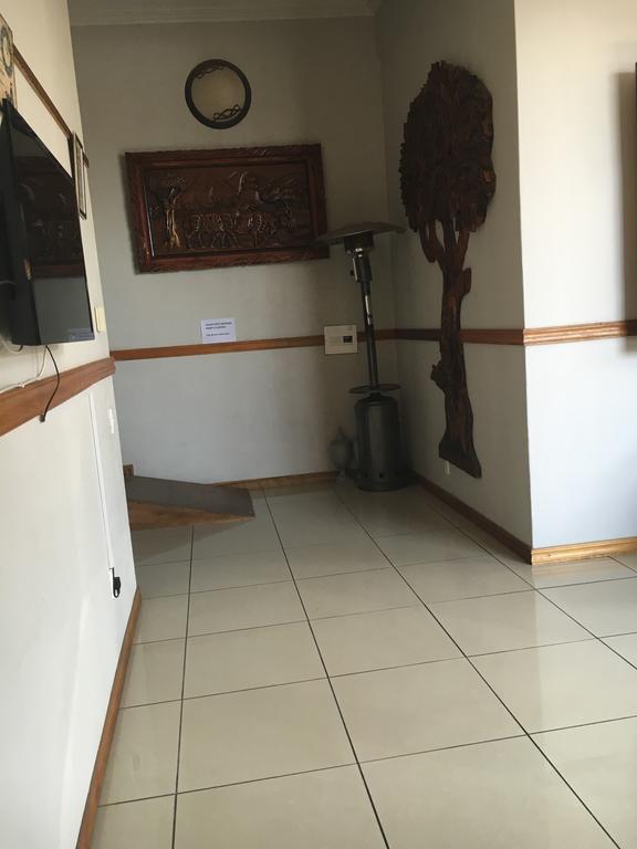 Tassili Lodge Kempton Park Exterior photo