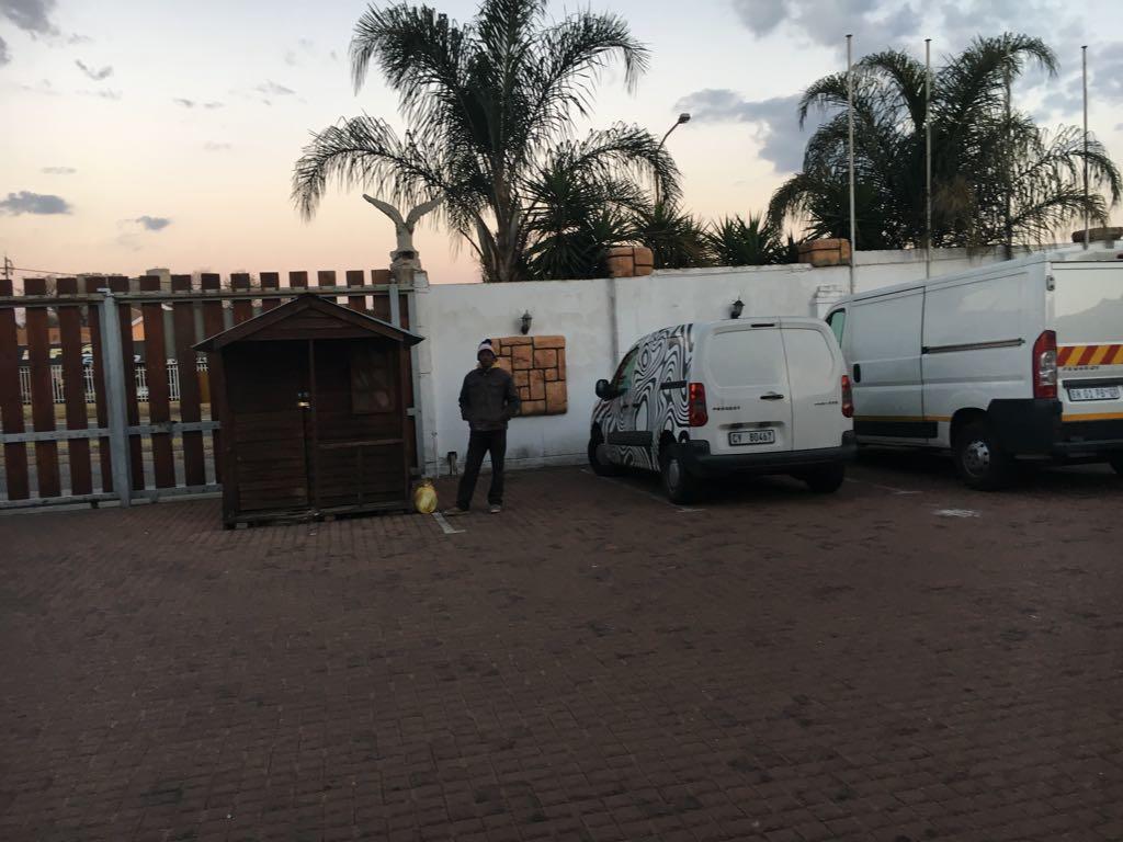 Tassili Lodge Kempton Park Exterior photo